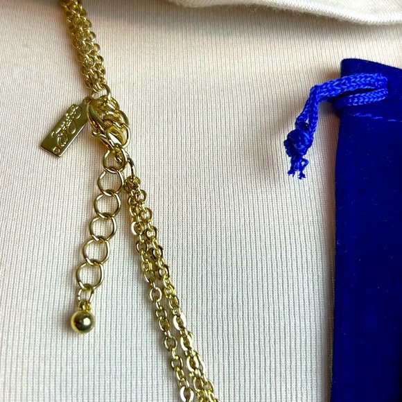 Like New Gold color tri-chain w/ tassel pendant with crystals. - Picture 5 of 6